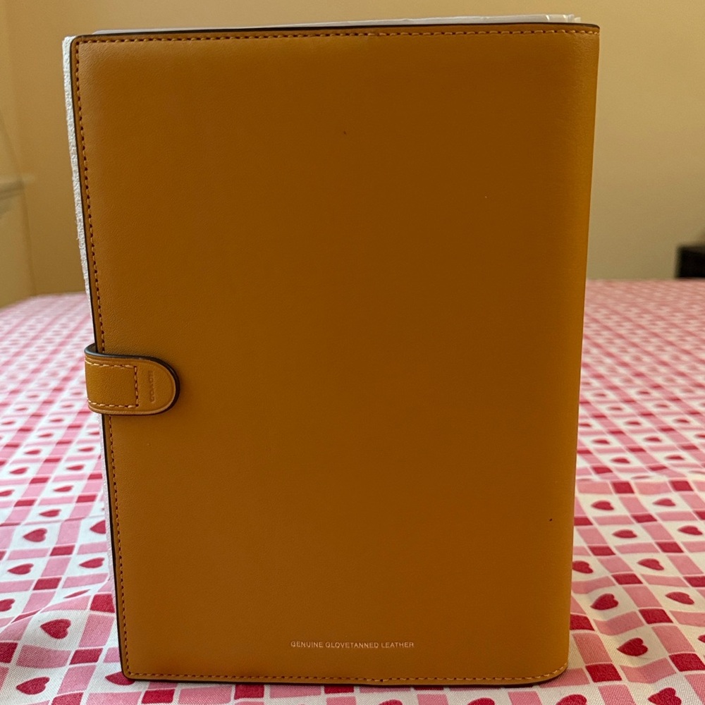 📙 COACH NOTEBOOK 📙 NWT 📙 - Picture 6 of 16